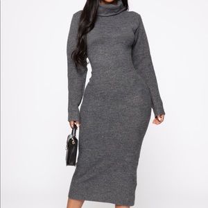 BRAND NEW sweater midi dress